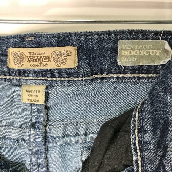 (SOLD)Nine West Boot Cut Jeans sz 12 Mid Rise - Picture 9 of 11